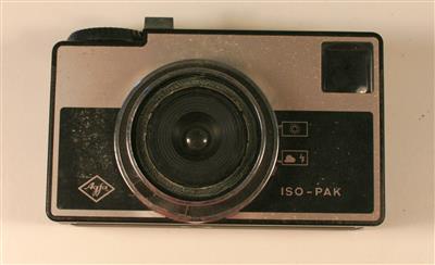 05424b.jpg; 05424; Agfa ISO-PAK (instamatic); fotocamera