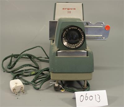 06013.jpg; 06013; Diaprojector Argus 300; diaprojector
