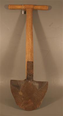 06693.jpg; 06693; Schop met houten steel; schop