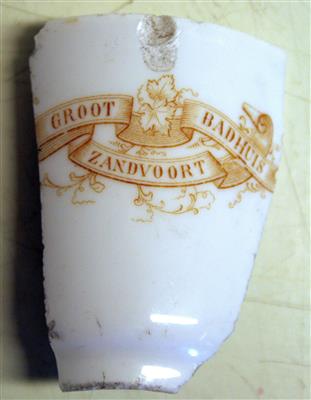 19940.jpg; 19940; scherf kop en schotel groot badhuis; kop en schotel