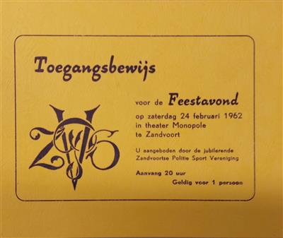 c7ca05ee-e56b-4a94-8f57-f5016990154b.jpg; 27039; Toegangsbewijs Feestavond Zandvoortse Politie vereniging.; politie