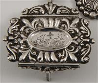 11065.4-02.jpg; 11065; Zilveren chatelaine; chatelaine