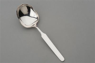 13686.jpg; 13686; ; aardappellepel