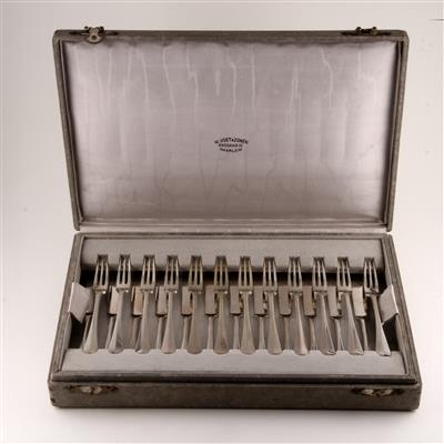 14772-00-01.jpg; 14772.01=25; Zilveren hors-d'oeuvrecouverts in doos; hors-d'oeuvrecouvert