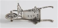 14918.1-05.jpg; 14918; Miniatuur kruiwagen; miniatuur kruiwagen