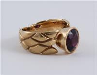 15003.1-02.jpg; 15003; Gouden ring met amethyst; ring