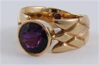 15003.1-03.jpg; 15003; Gouden ring met amethyst; ring