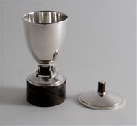 3734bf06-0bde-4e26-990f-1b96bbece301.jpg; 14580; Zilveren wedstrijdbeker; beker