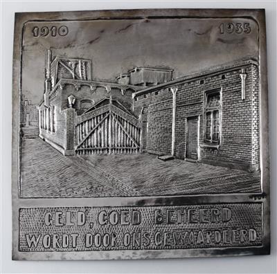 4f3a020f-a33e-4fb9-9301-6ebe8efd9980.jpg; 14800; Zilveren plaquette "IJsfabriek Het Noorden"; plaquette